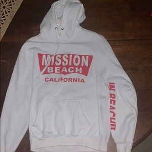 Mission beach pull over jacket